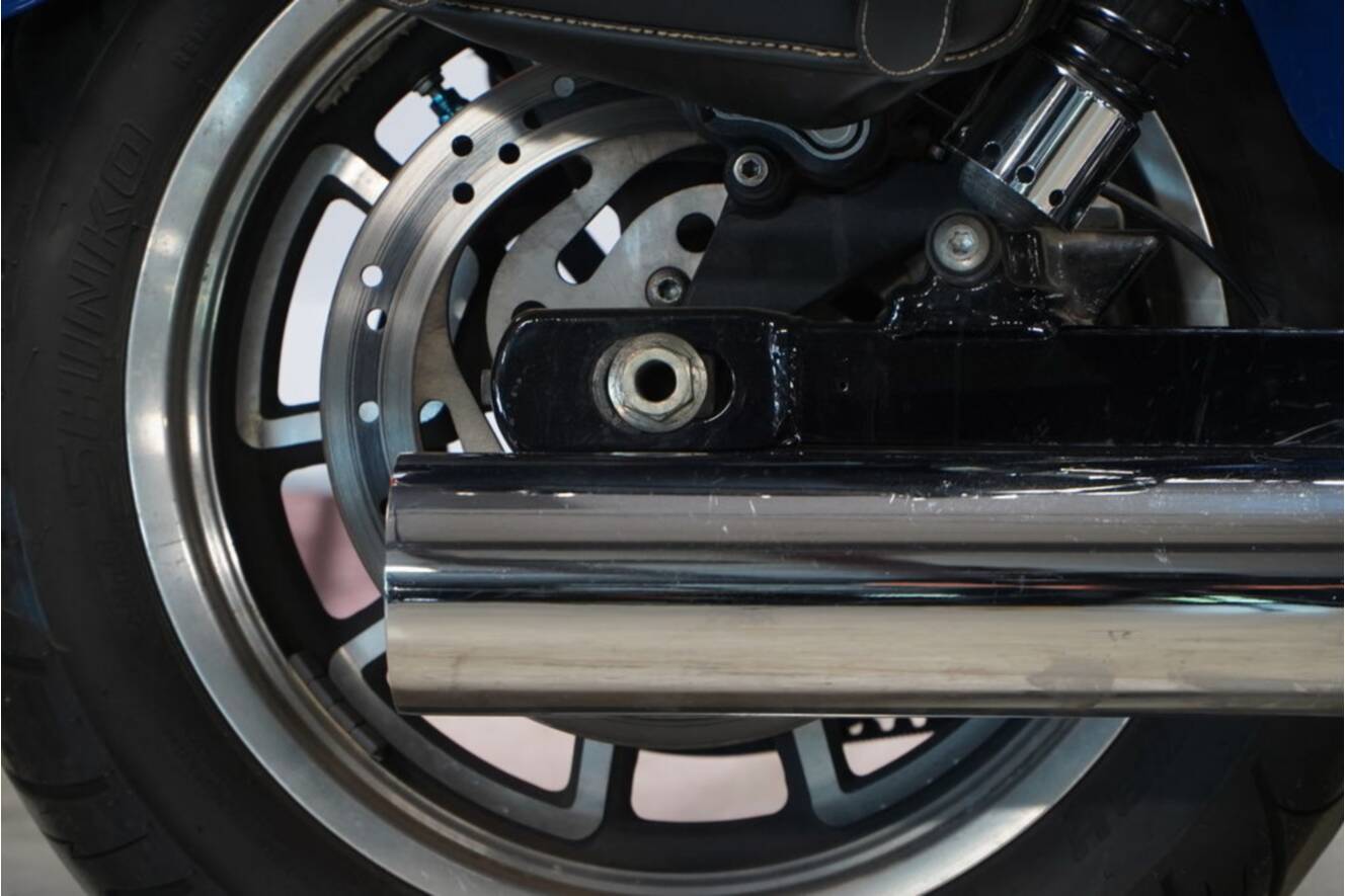 A photo of this 2016 Harley-Davidson® FXDL - Dyna® Low Rider®