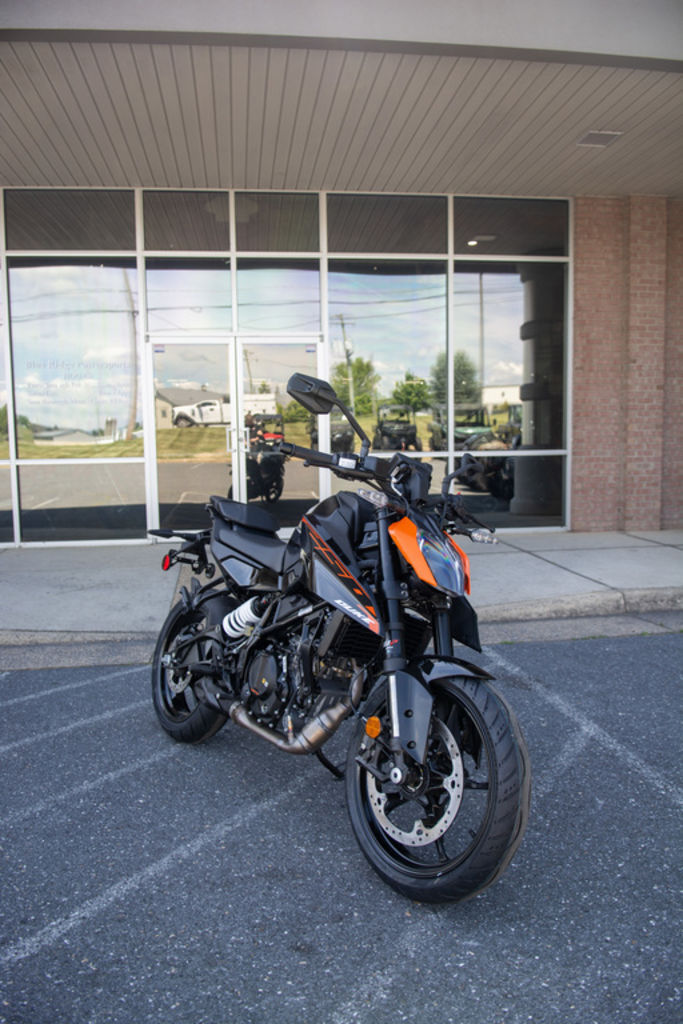2026 KTM 250 Duke 250 in Harrisonburg, VA