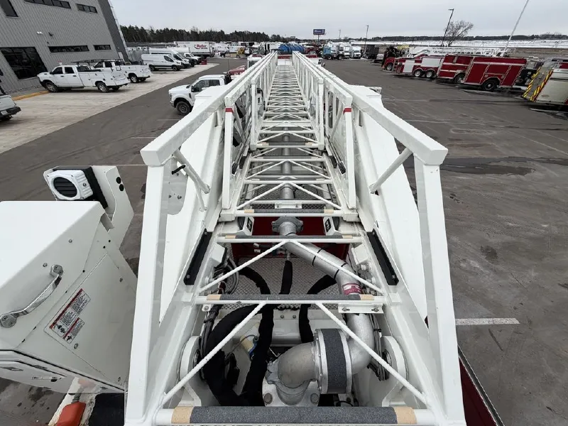 2018 PIERCE ARROW XT LADDER