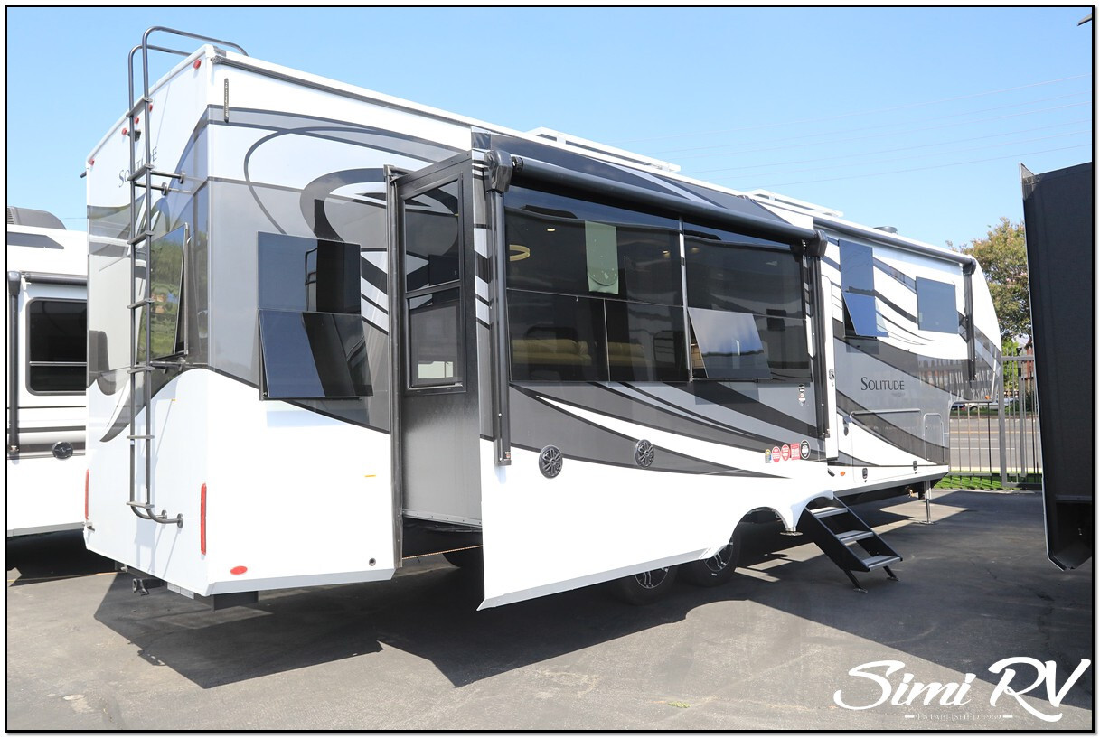 2027 Grand Design Solitude 370DV in moorpark CA