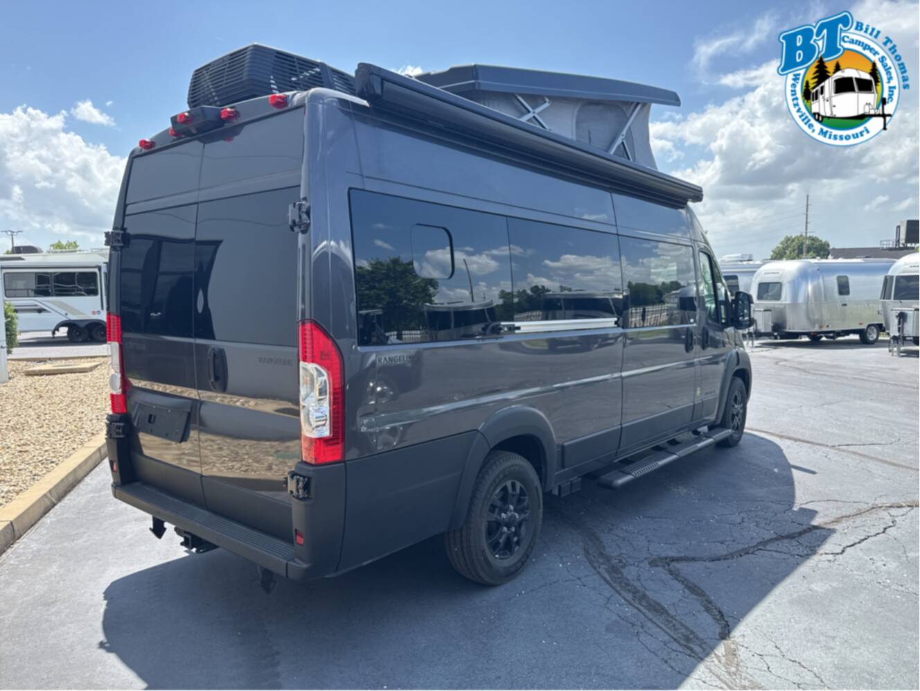 A photo of this 2027 Airstream RANGELINE 21PS