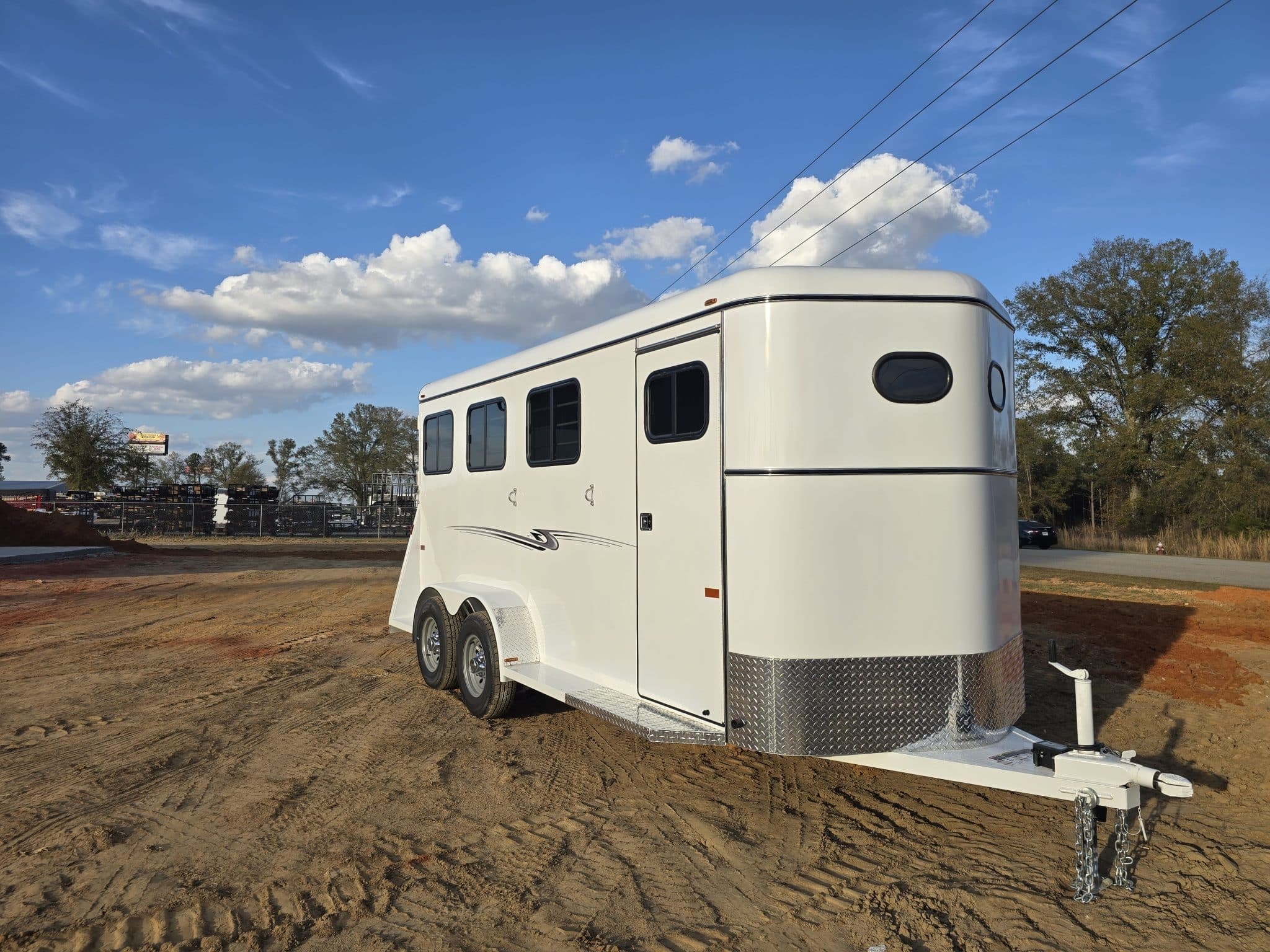 2027 Bee Trailers 6x17 3 Horse Chief Model Bumper Pull Trailer in Byron, GA