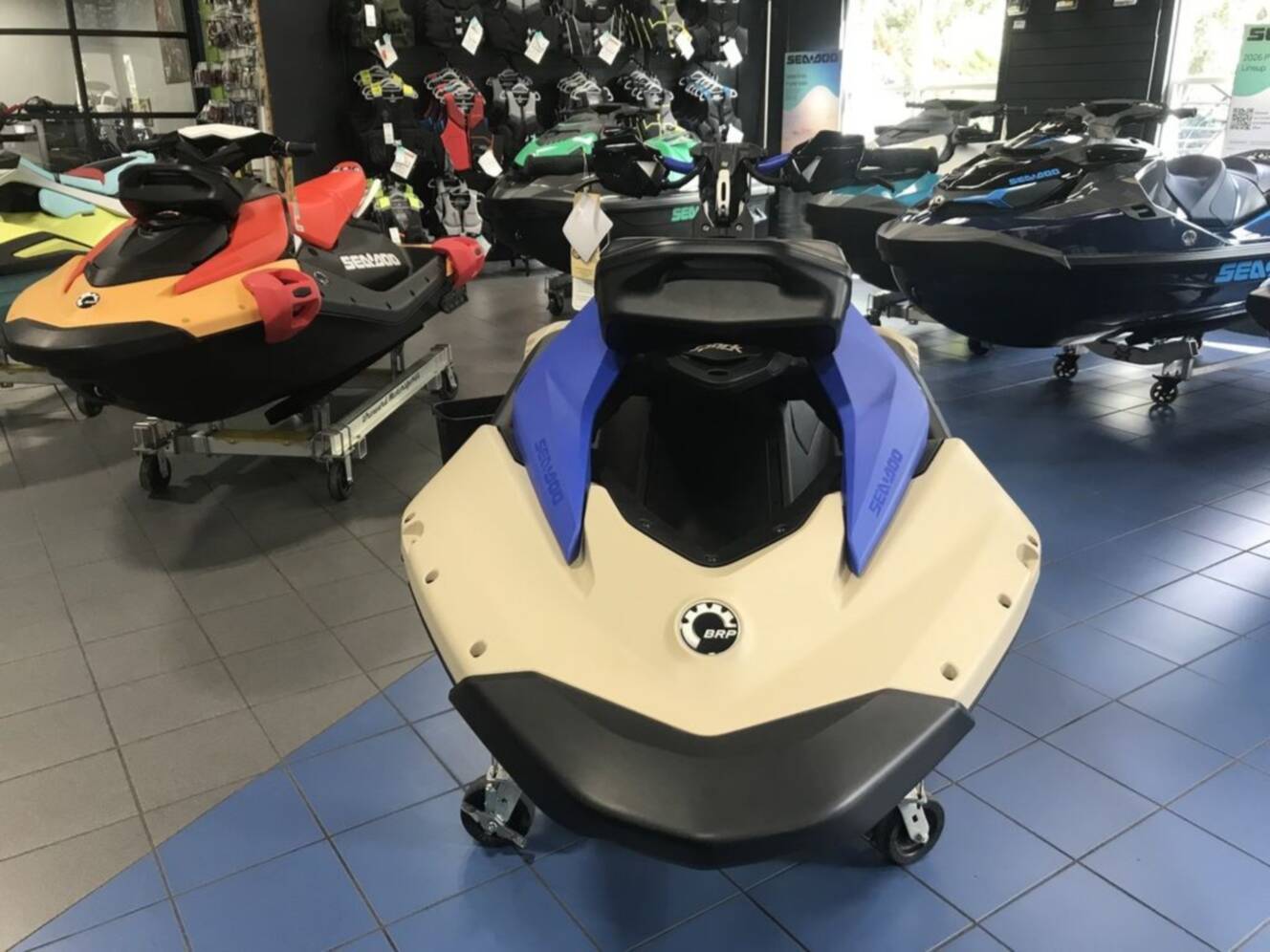 A photo of this 2025 Sea-Doo Spark Trixx for 1 Rotax® 900 ACE - 90 iBR and Au