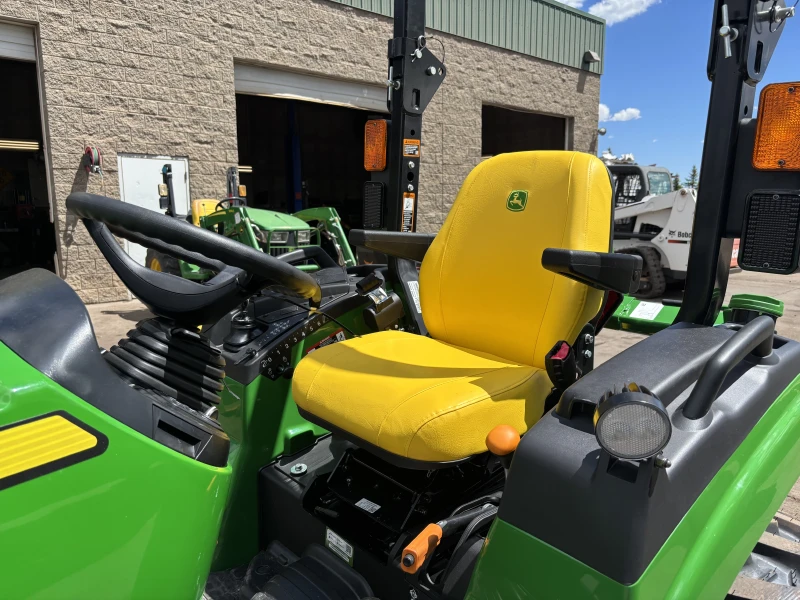 2026 John Deere 2032R
