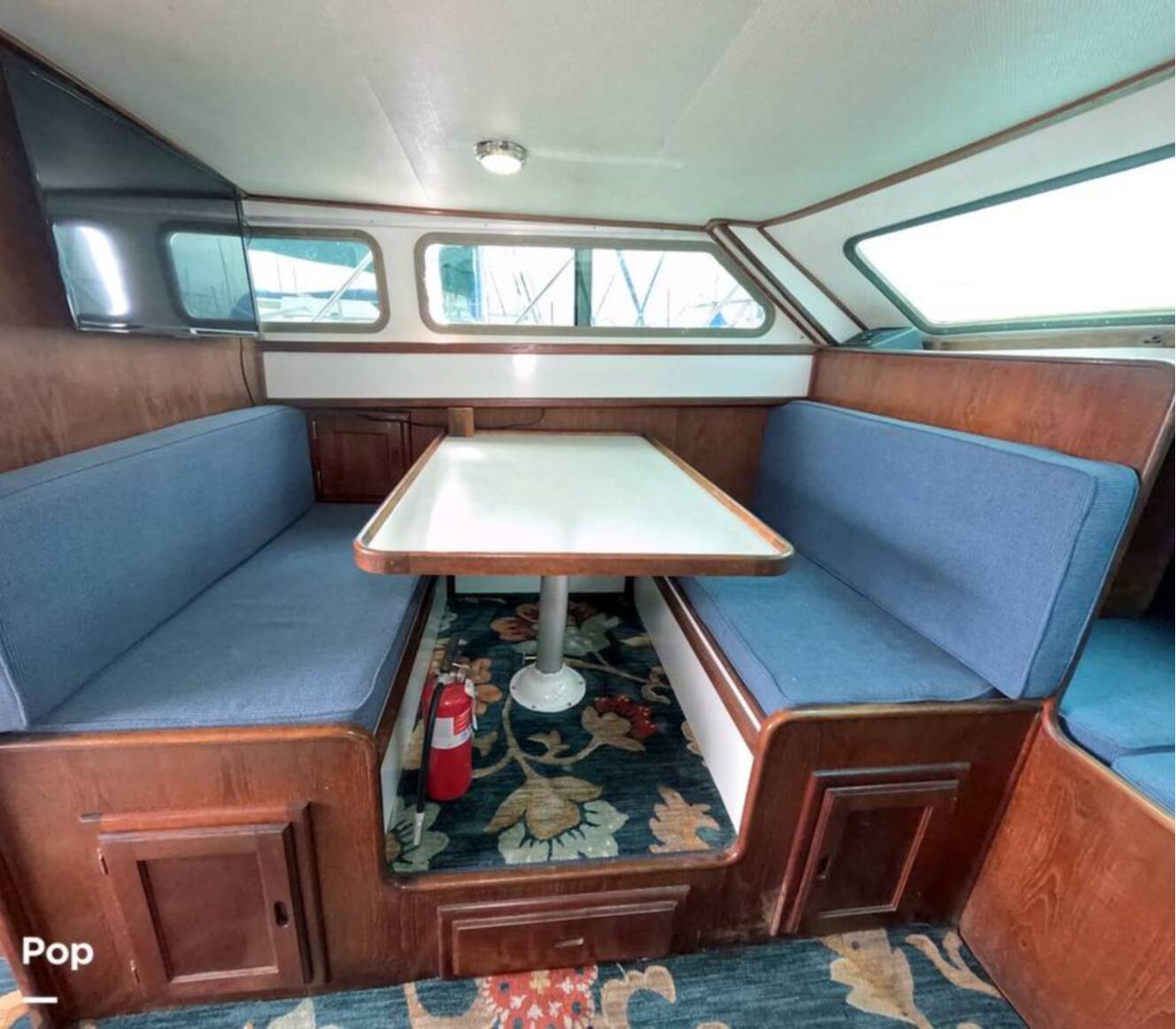 A photo of this 1976 Jeffries 32 FB Sedan