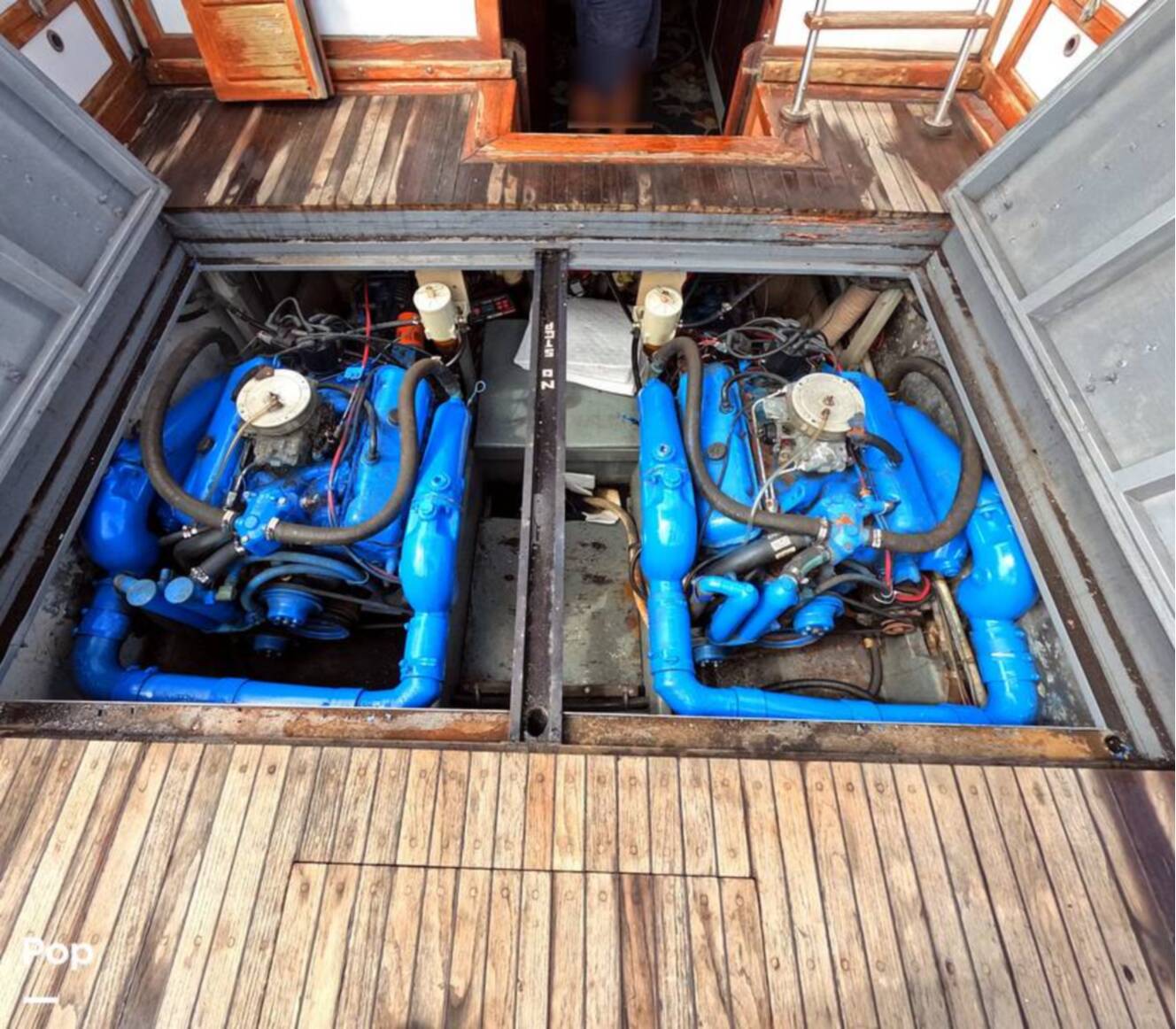 A photo of this 1976 Jeffries 32 FB Sedan