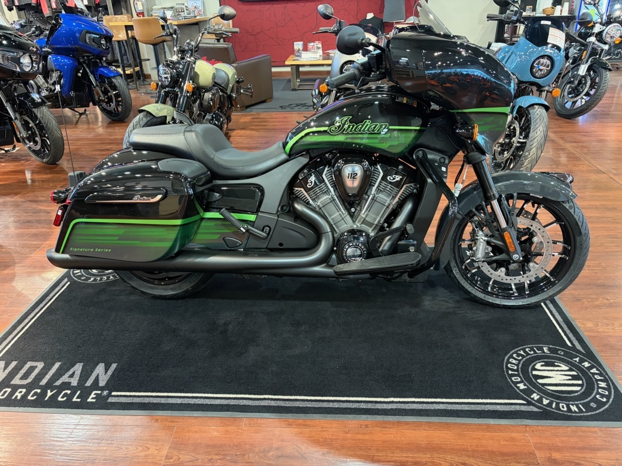 2026 Indian Motorcycle CHIEFTAIN POWERPLUS DARK HORSE SIGNATURE SERIES DARK HORSE in Walton, KY