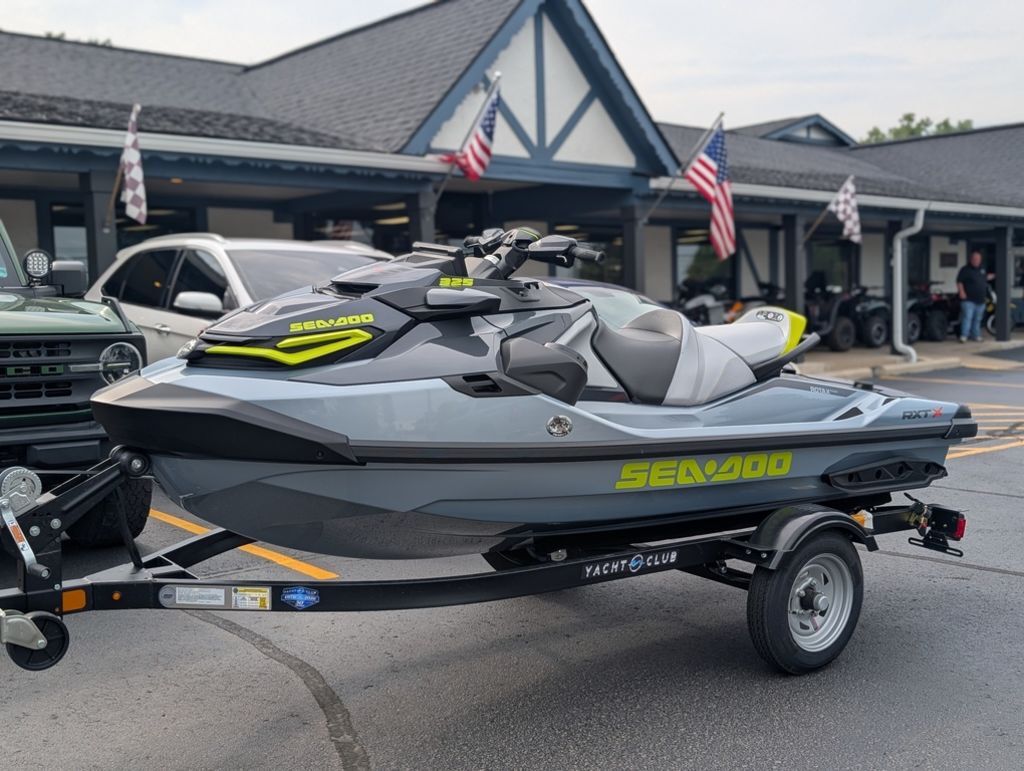 2026 Sea-Doo RXT-X 325 Ice Metal / Manta Green in brighton MI