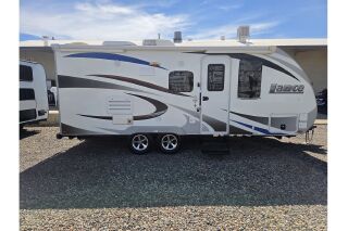 2017 LANCE 1985 TRAVEL TRAILER
