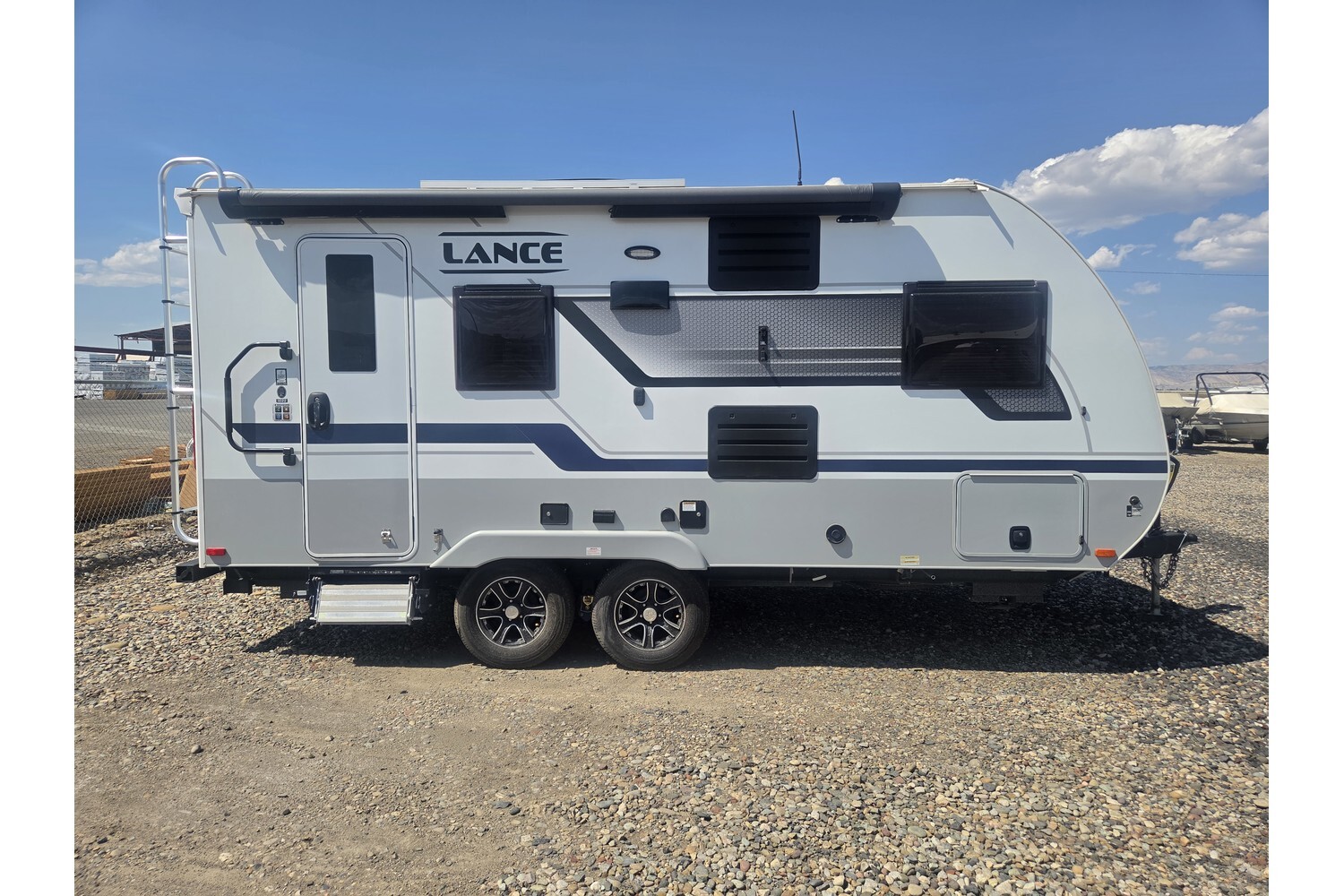 2024 Lance Camper Manufacturing 1685 in grand junction CO