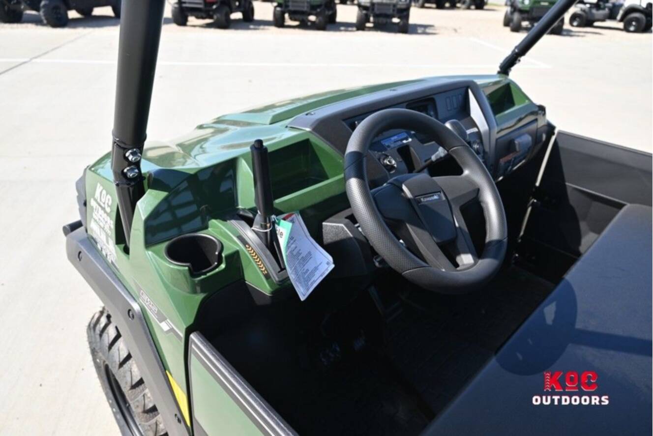 A photo of this 2026 Kawasaki Mule PRO-FXT  820 EPS