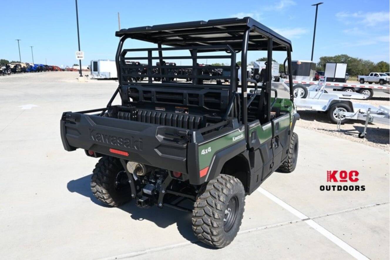 A photo of this 2026 Kawasaki Mule PRO-FXT  820 EPS