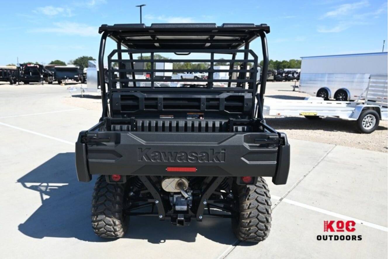 A photo of this 2026 Kawasaki Mule PRO-FXT  820 EPS