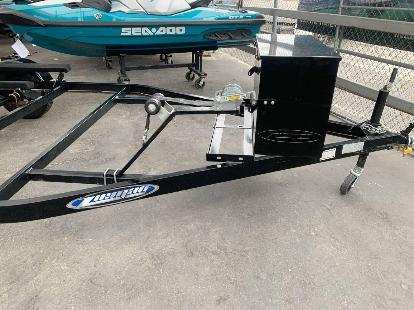 A photo of this 2025 Zieman J-2B
