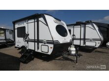 2027 Coachmen RV Remote 12R Review image