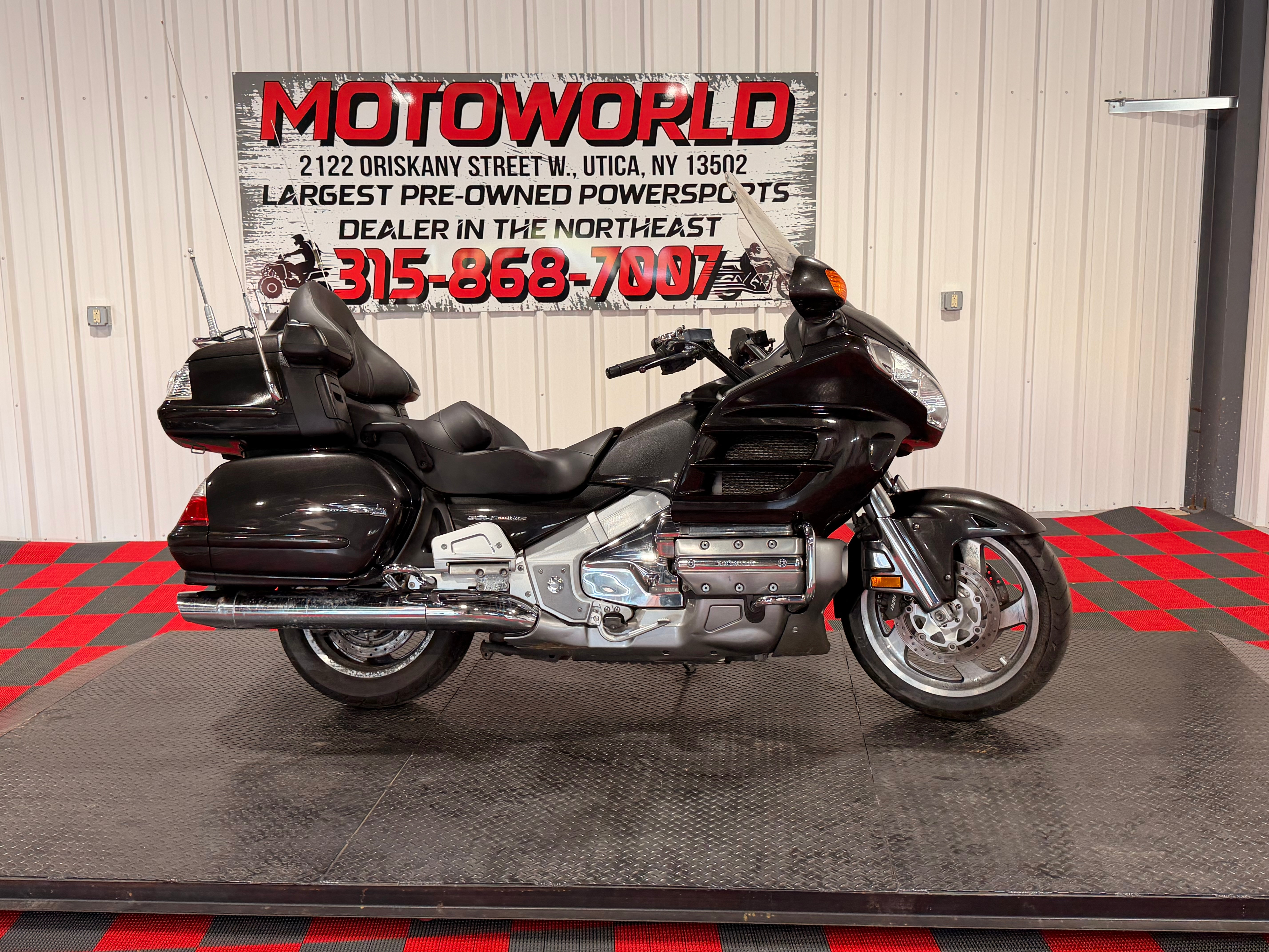 2010 Honda Gold Wing® ABS in Utica, NY