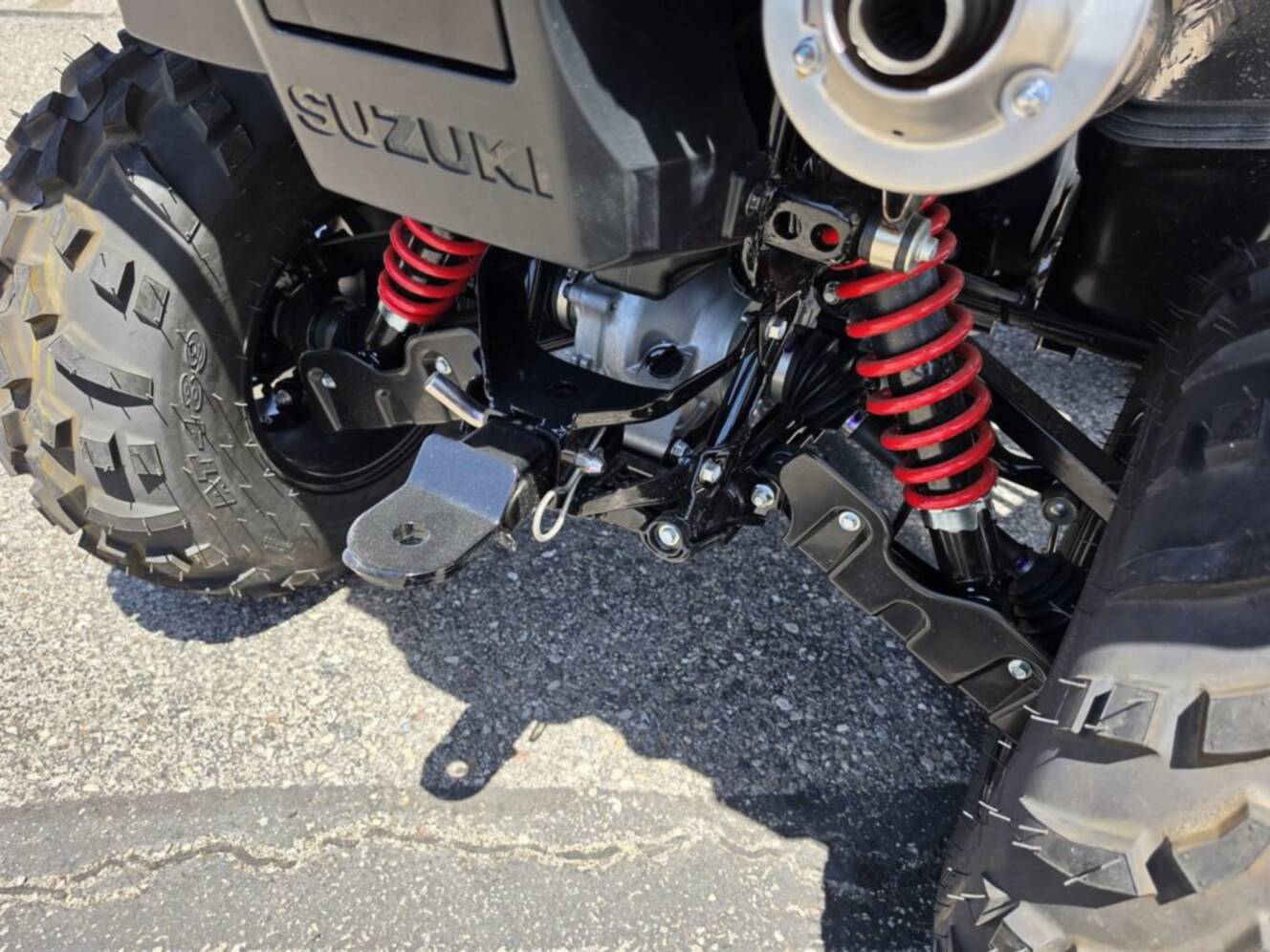 A photo of this 2025 Suzuki KingQuad 500 AXi Power Steering SE Camo