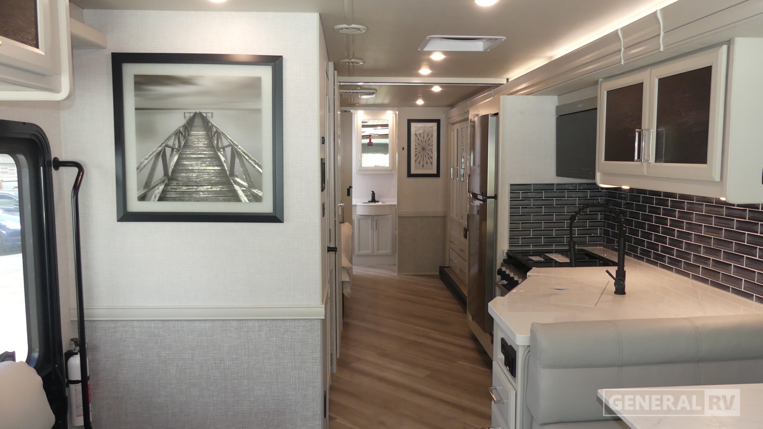 2026 Holiday Rambler INVICTA 33HB in dover FL