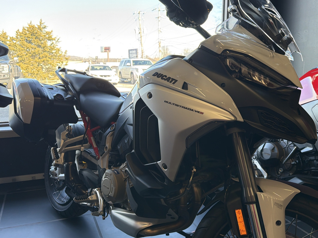 2024 Ducati Multistrada V4 S Travel & Radar V4 S in Knoxville, TN