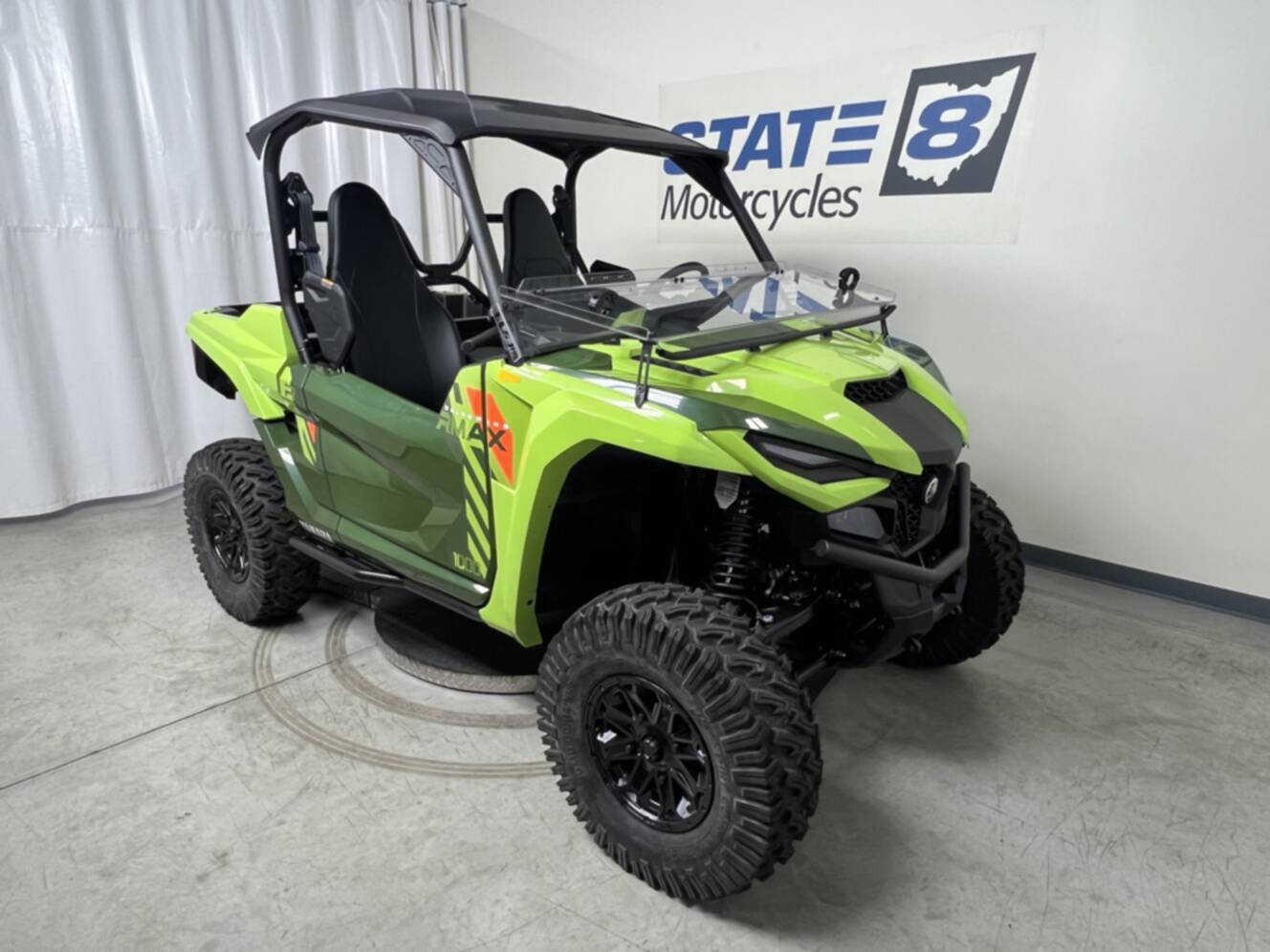 A photo of this 2026 Yamaha Wolverine RMAX2 1000 R-Spec (YXE10WRATG) includes a FOL