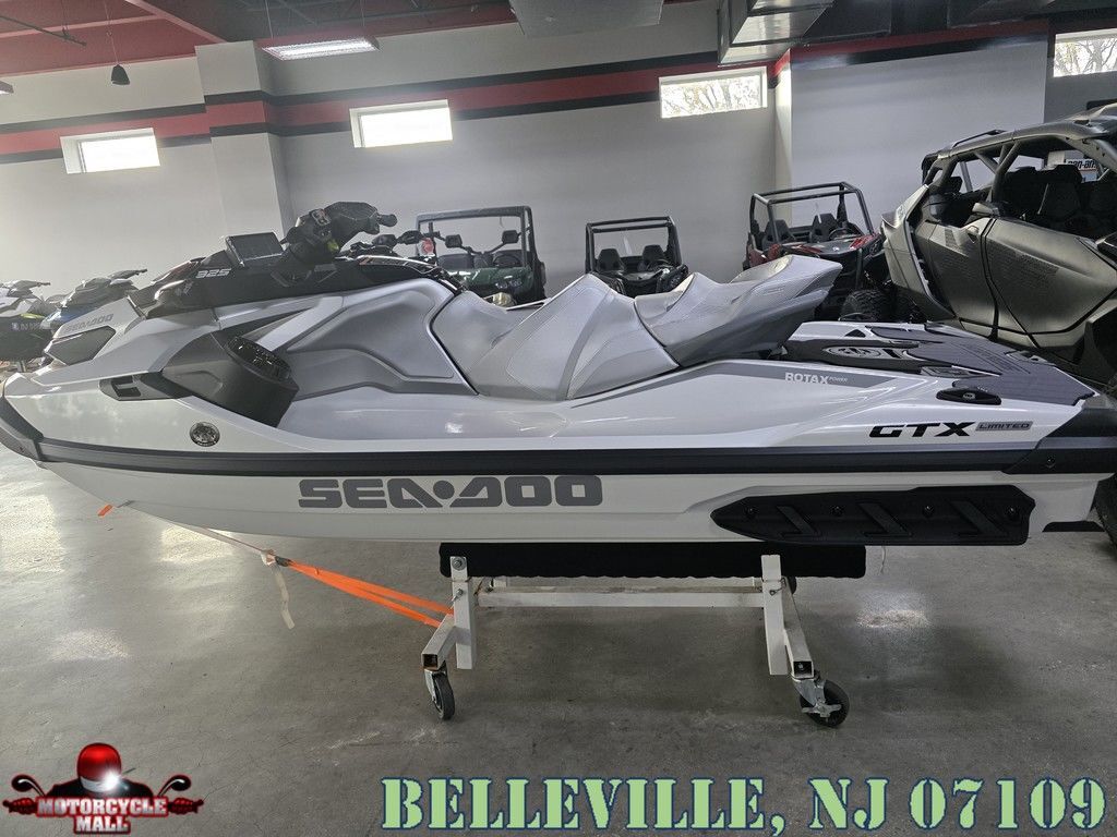2026 Sea-Doo GTX Limited 325 White Pearl Premium in belleville NJ
