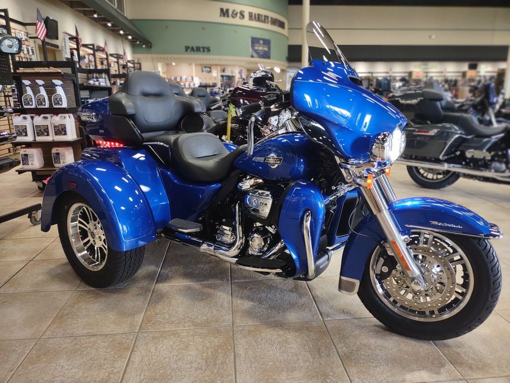 2024 Harley-Davidson® FLHTCUTG - Tri Glide® Ultra ULTRA CLASSIC in Chambersburg, PA