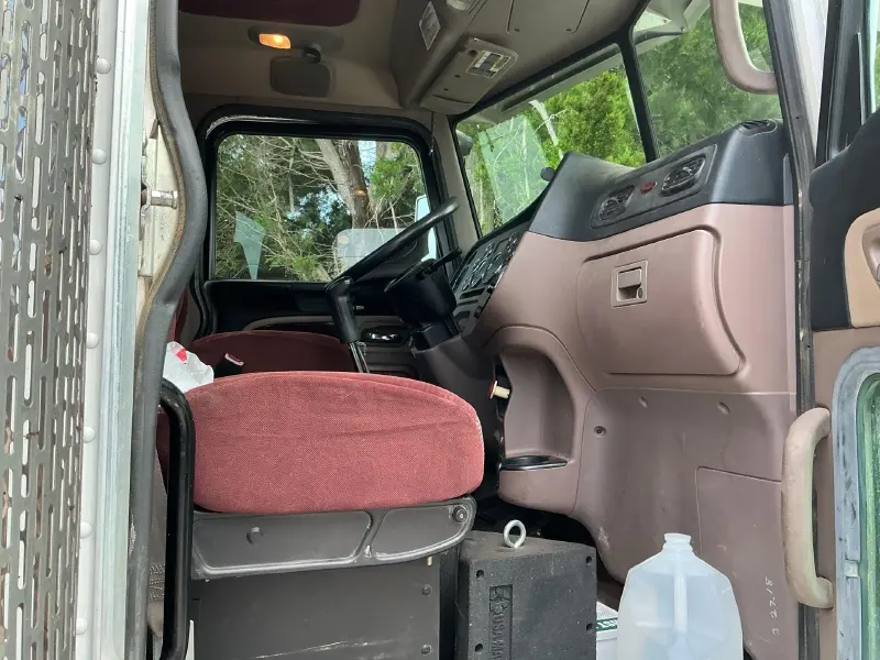 2014 Peterbilt 365