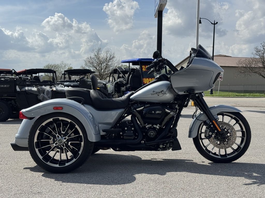 2024 Harley-Davidson® FLTRT - Road Glide® 3 3 in Monee, IL