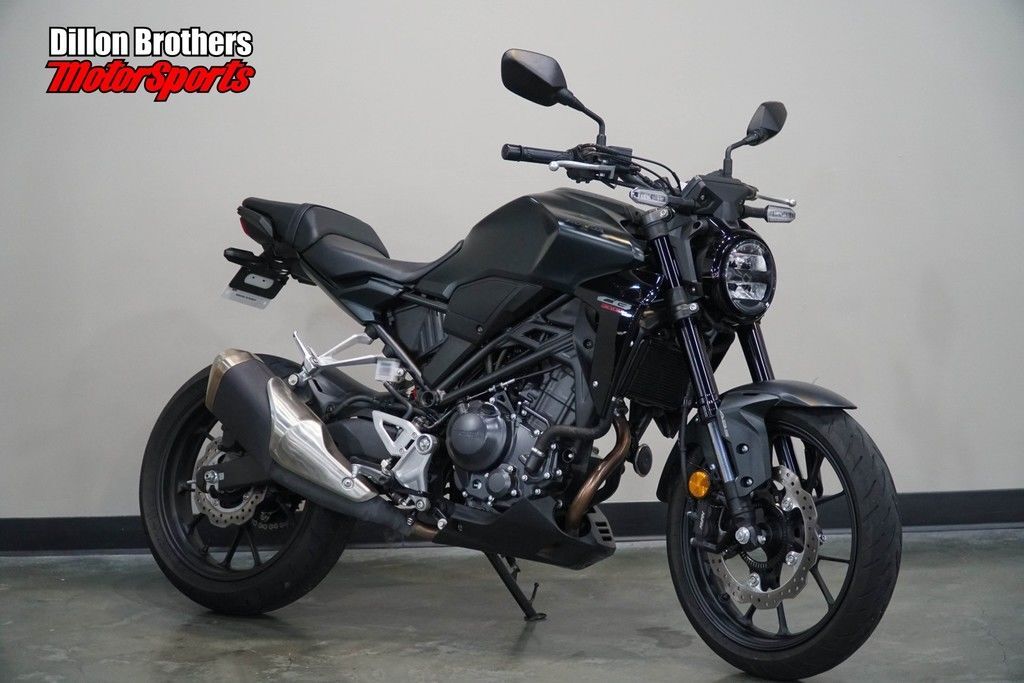 2024 Honda® CB300R ABS 300R ABS in Omaha, NE