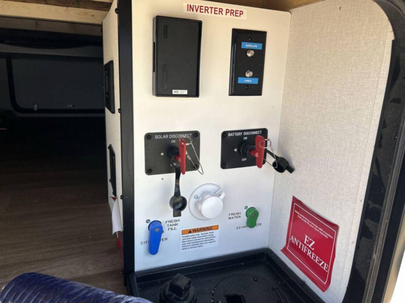 A photo of this 2027 Grand Design Transcend 285RKT