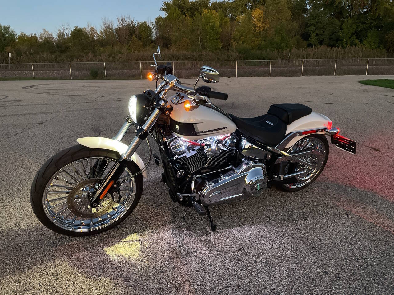 2024 Harley-Davidson FXBR SOFTAIL BREAKOUT 117 in lake in the hills IL