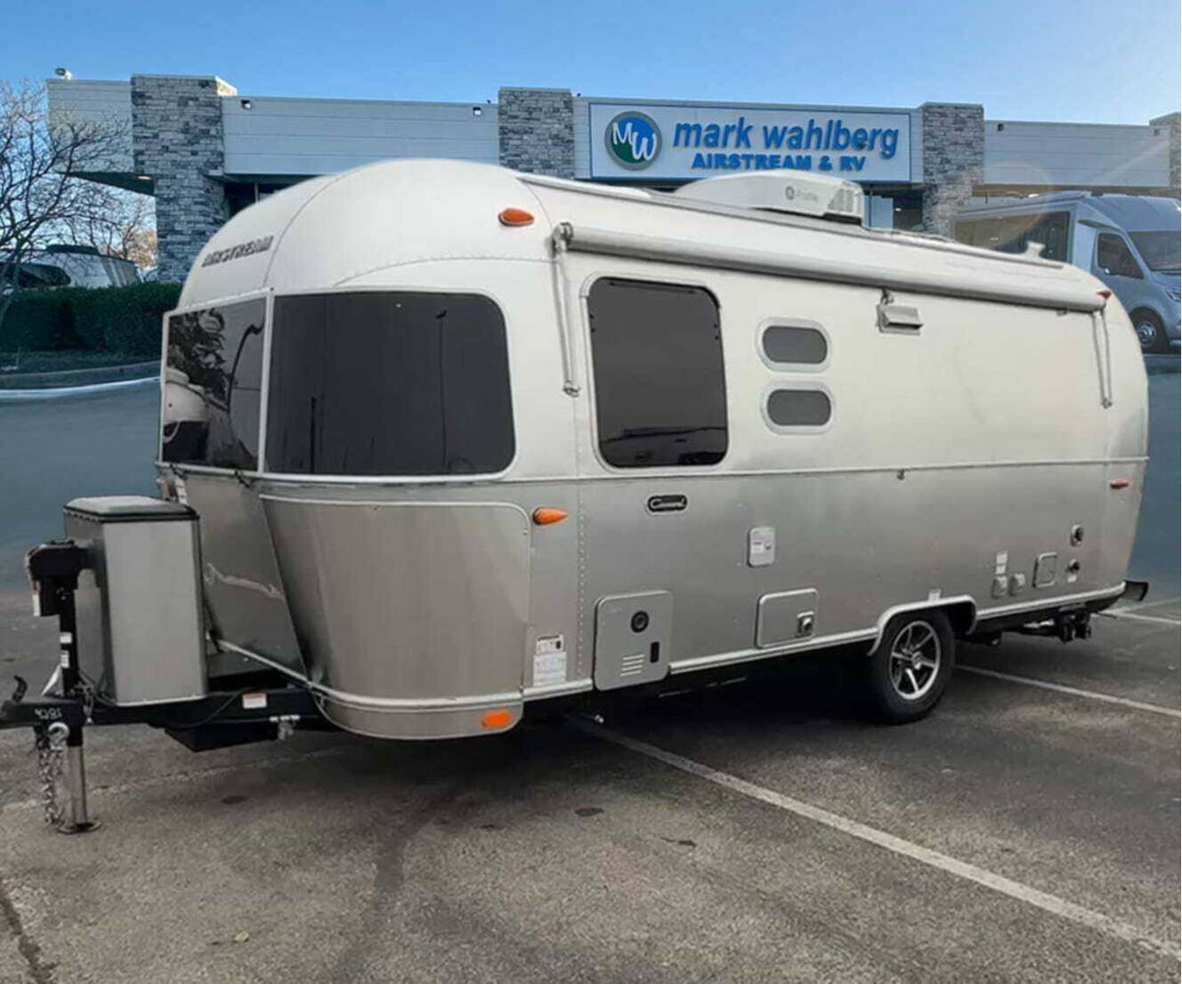A photo of this 2027 Airstream Caravel 22FB