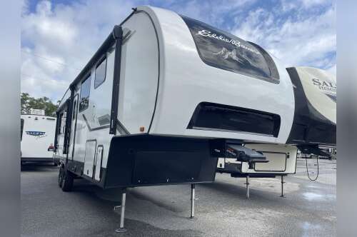 2024 Heartland EDDIE BAUER SIGNATURE 3100RL in orange park FL