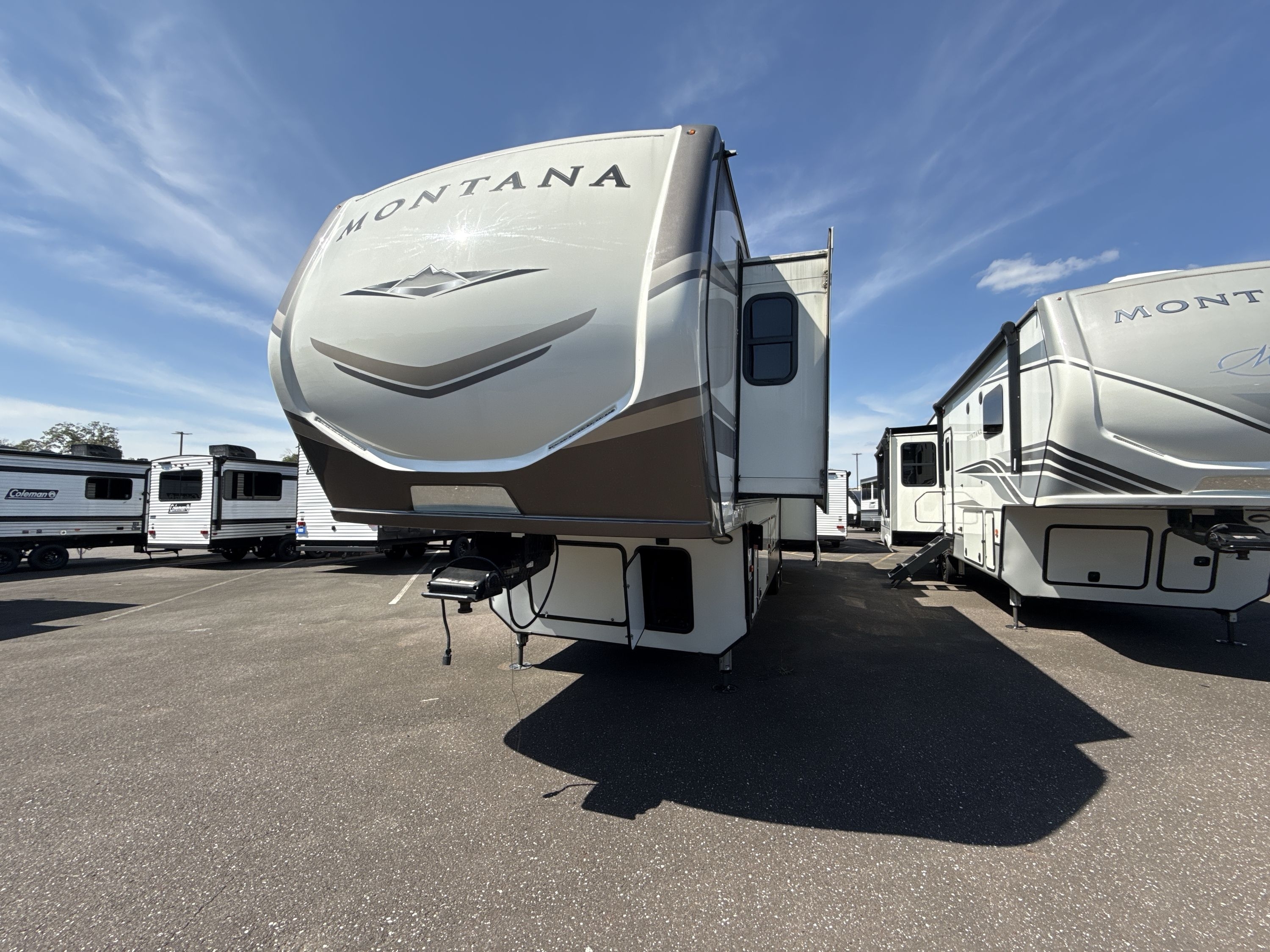 2020 Keystone MONTANA 3721RL in swedesboro NJ