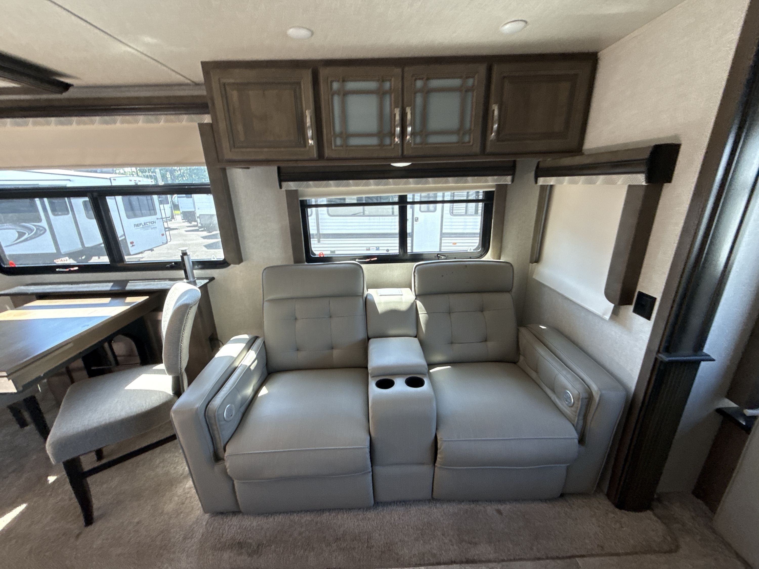 2020 Keystone MONTANA 3721RL in swedesboro NJ
