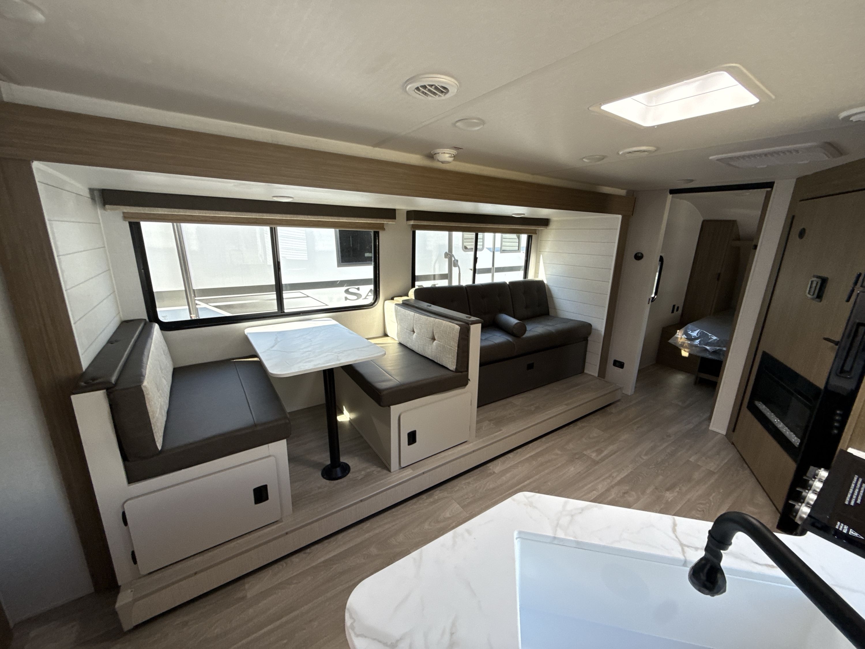 2027 Forest River SALEM CRUISE LITE 25ICE in center conway NH