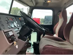 2014 PETERBILT 365