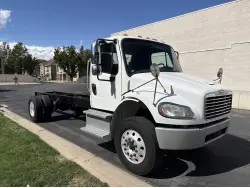 2015 FREIGHTLINER BUSINESS CLASS M2 106