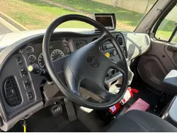 2015 FREIGHTLINER BUSINESS CLASS M2 106