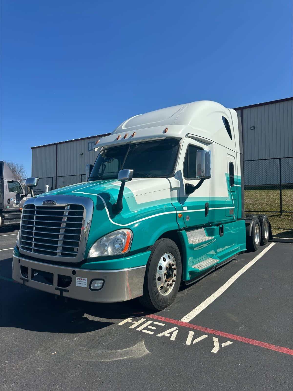 2019 FREIGHTLINER CASCADIA 125 in Allentown, PA
