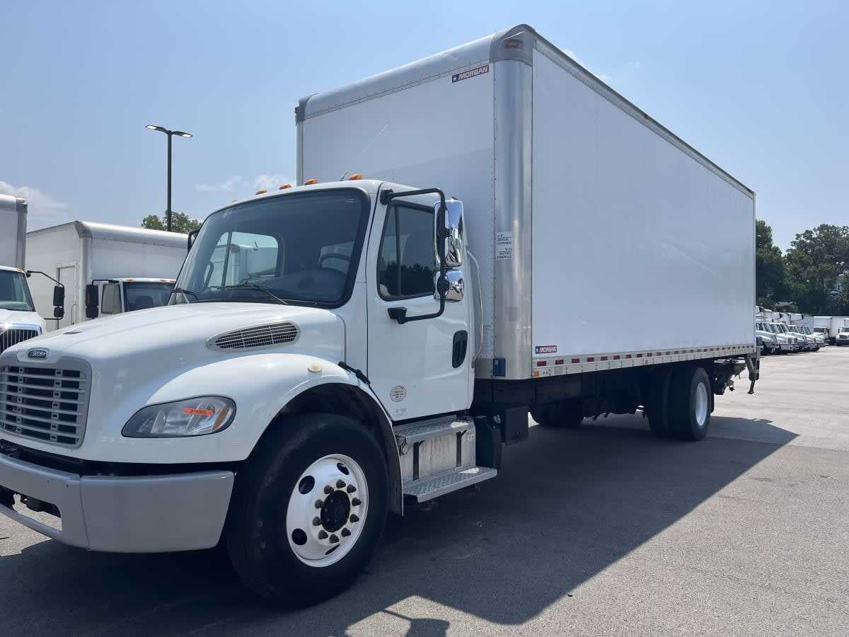 2019 FREIGHTLINER BUSINESS CLASS M2 106 in Laurel, MD