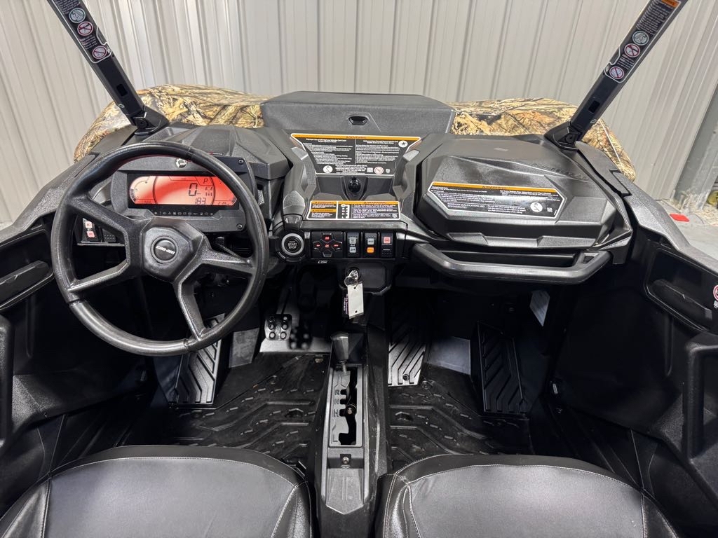 2022 Can-Am COMMANDER X MR 1000R in jonestown PA