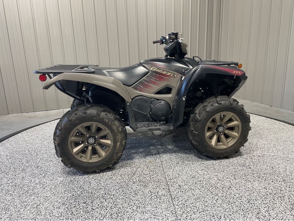 2024 Yamaha GRIZZLY 700 4X4 EPS XTR in jonestown PA