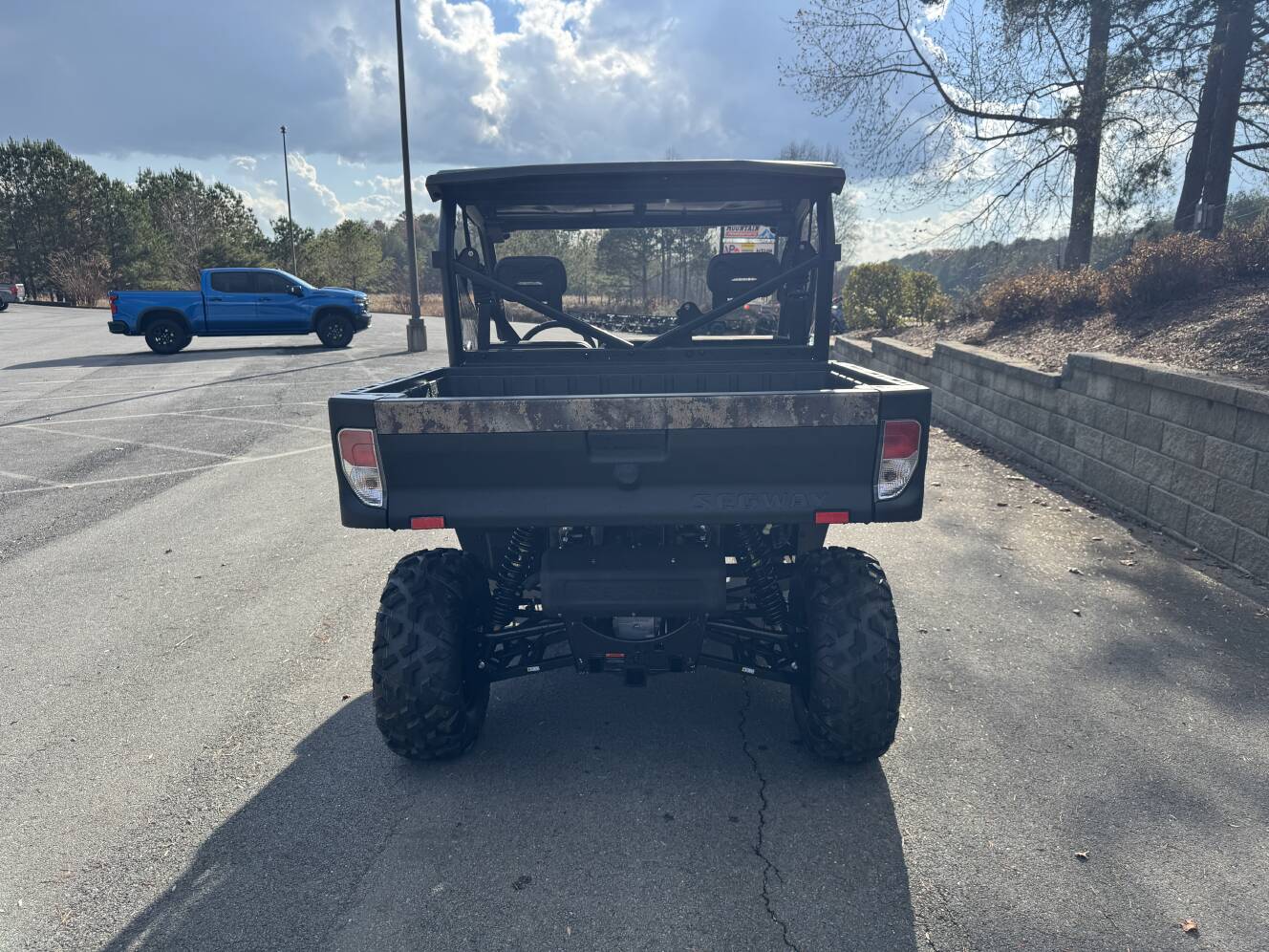 A photo of this 2025 Segway Powersports UT6 S