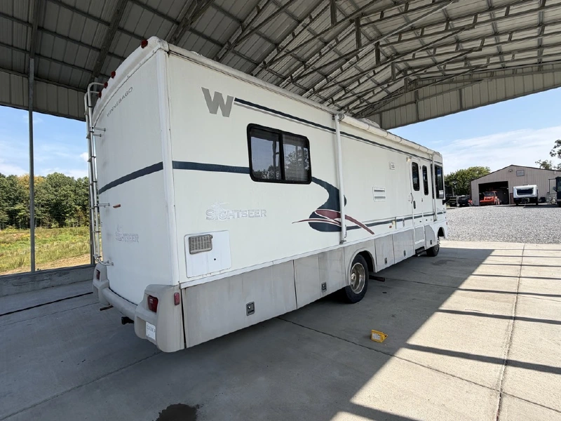 2003 WINNEBAGO SIGHTSEER 30B