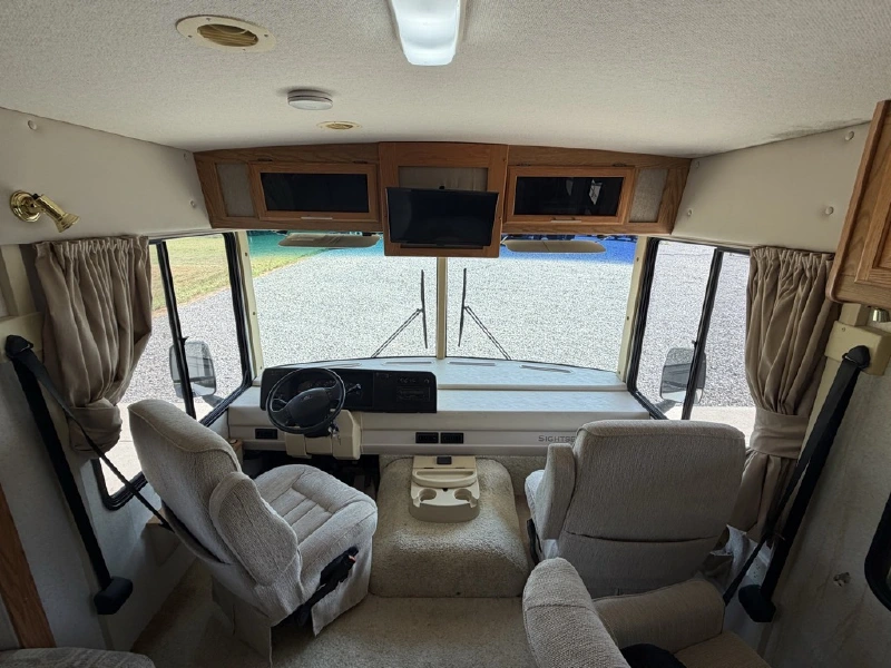 2003 WINNEBAGO SIGHTSEER 30B