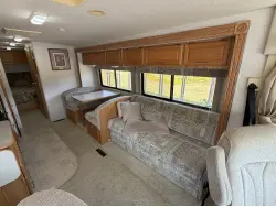 2003 WINNEBAGO SIGHTSEER 30B