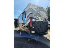 2010 FLEETWOOD DISCOVERY 40G