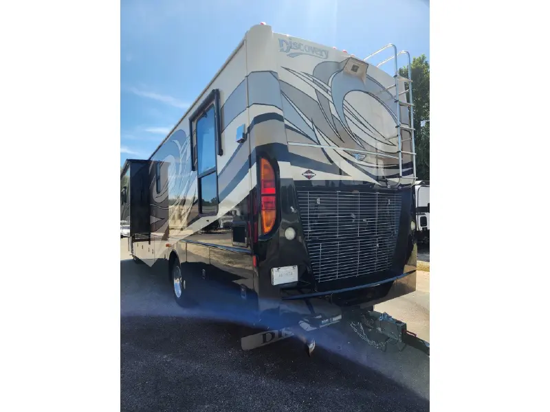 2010 FLEETWOOD DISCOVERY 40G