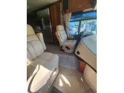 2010 FLEETWOOD DISCOVERY 40G